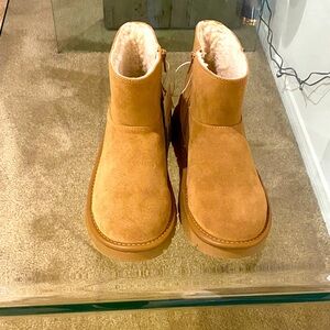 Women's Tan Ankle Boots